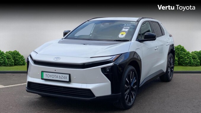Toyota bZ4X 165kW Excel 73kWh 5dr Auto Electric Hatchback - Image 3